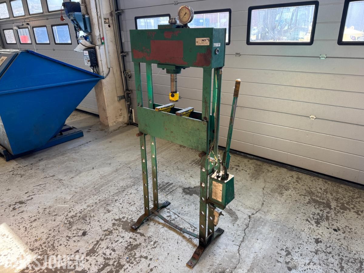 2005 Compac HP20 AA/AR hydraulisk verkstedpresse