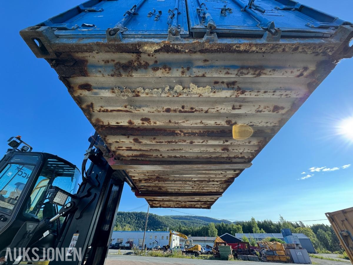 Lager container 20 fot isolert med reoler / skap ( 02 )
