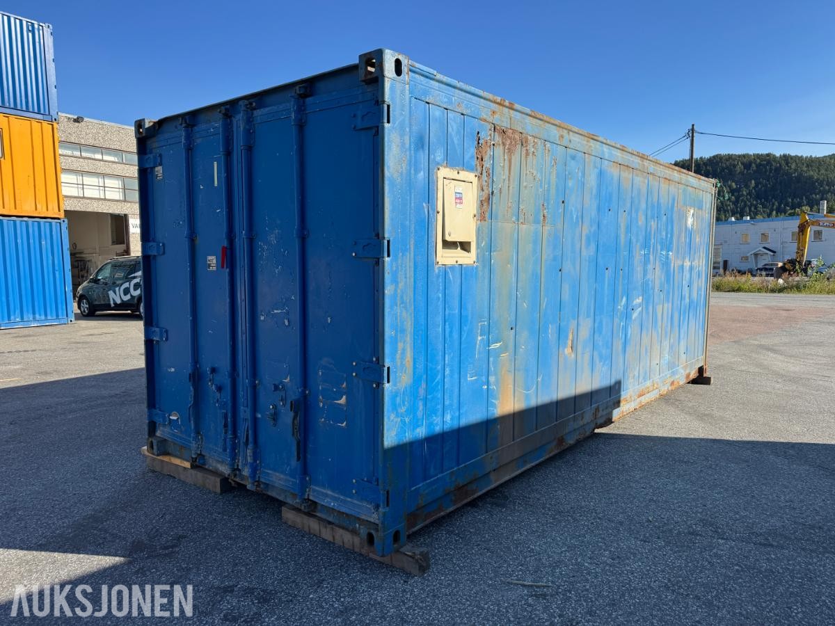 Lager container 20 fot isolert med reoler / skap ( 02 )