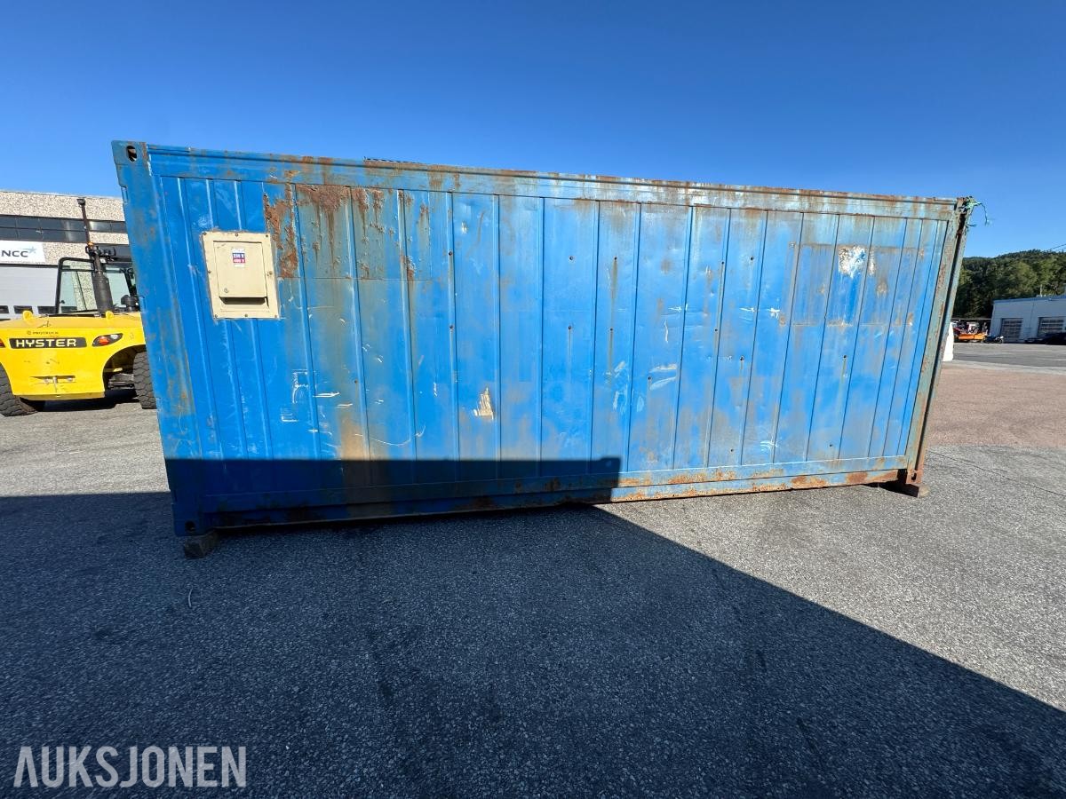 Lager container 20 fot isolert med reoler / skap ( 02 )