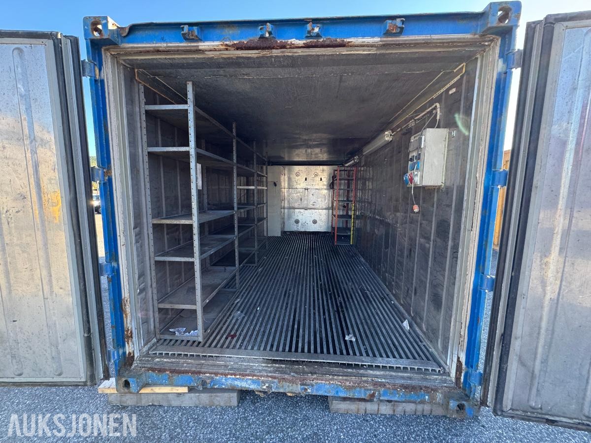 Lager container 20 fot isolert med reoler / skap ( 02 )