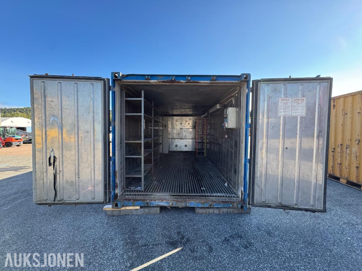Lager container 20 fot isolert med reoler / skap ( 02 )