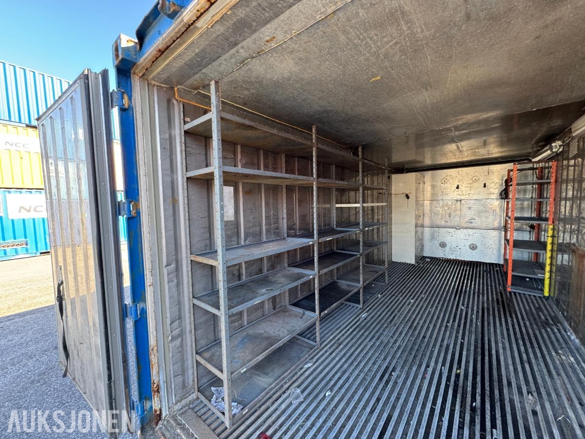 Lager container 20 fot isolert med reoler / skap ( 02 )