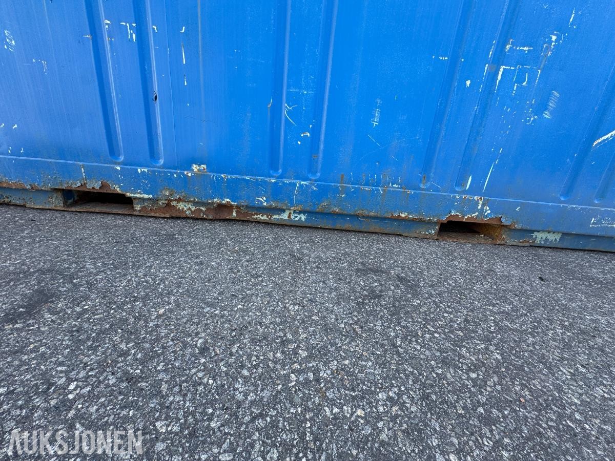 Verksted container 20 fot isolert med innhold ( 04 )