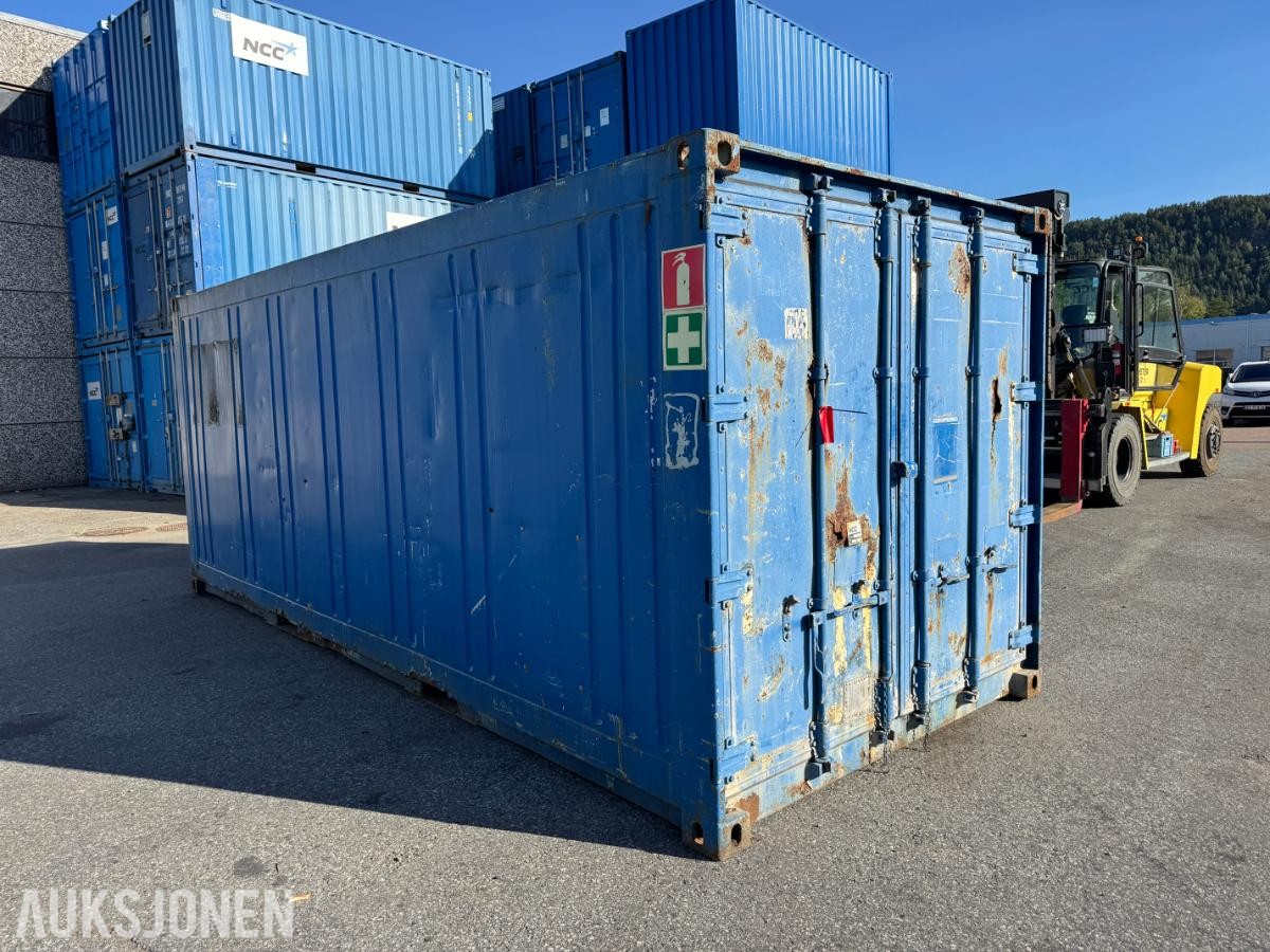 Verksted container 20 fot isolert med innhold ( 04 )