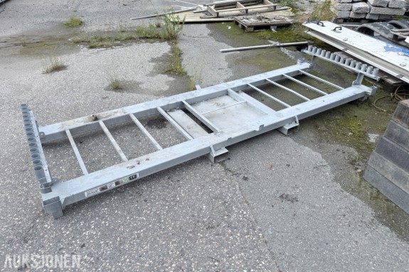 2 stk bareller til anleggsgjerder