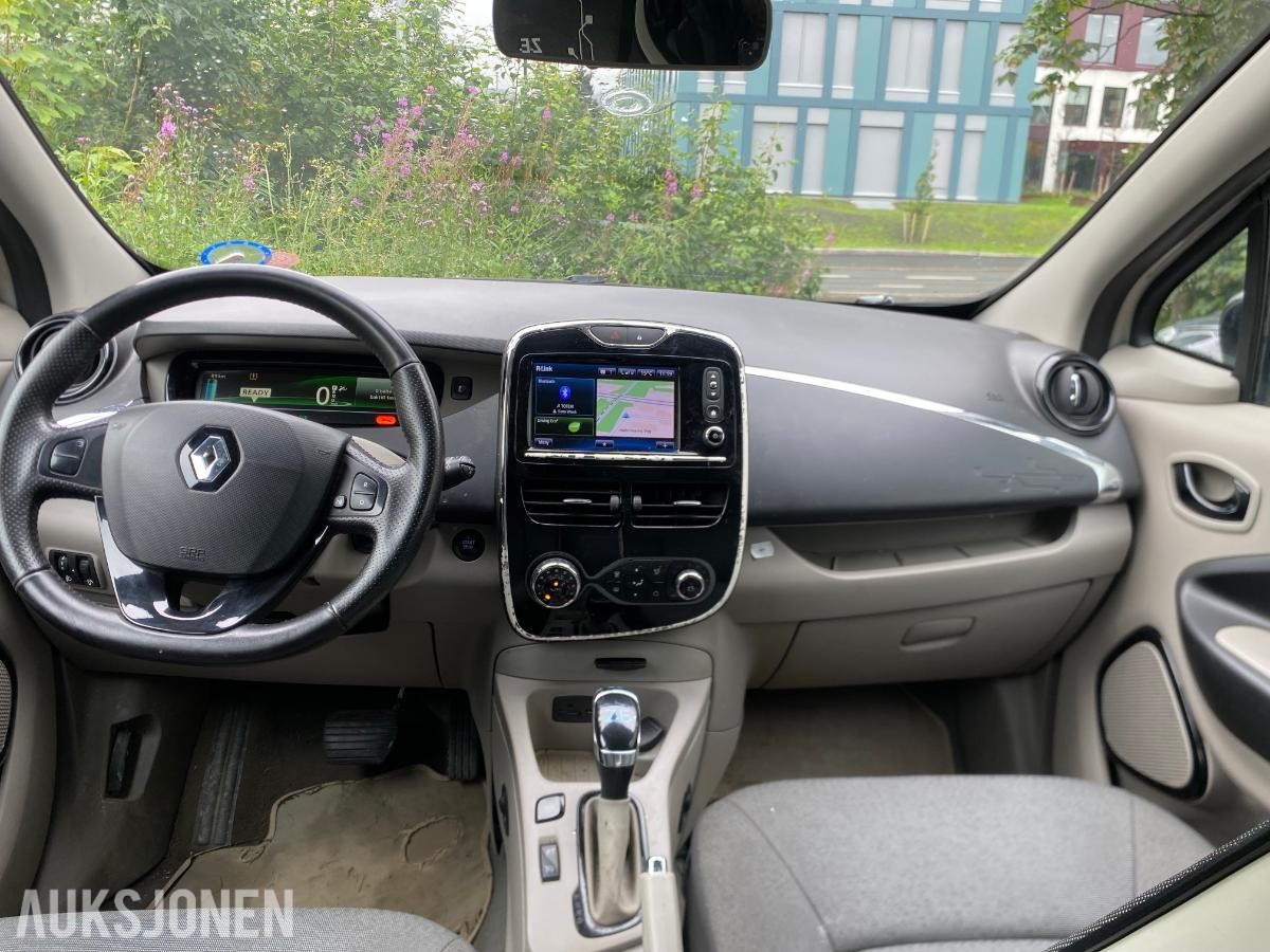2016 Renault Zoe Ryggekamera, Setevarmer S+V dekk EU ok til 06.2026