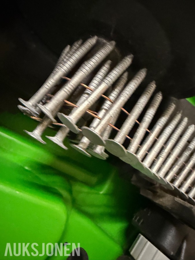 Motek kompressor m/ Esseve spikerepistoler