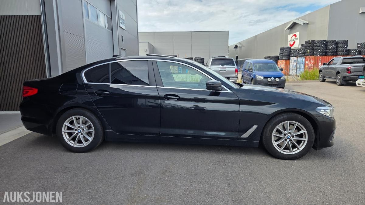 2017 BMW 5-serie, 520i Rep objekt , 203000km