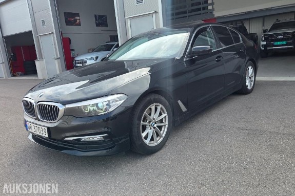 2017 BMW 5-serie, 520i Rep objekt , 203000km