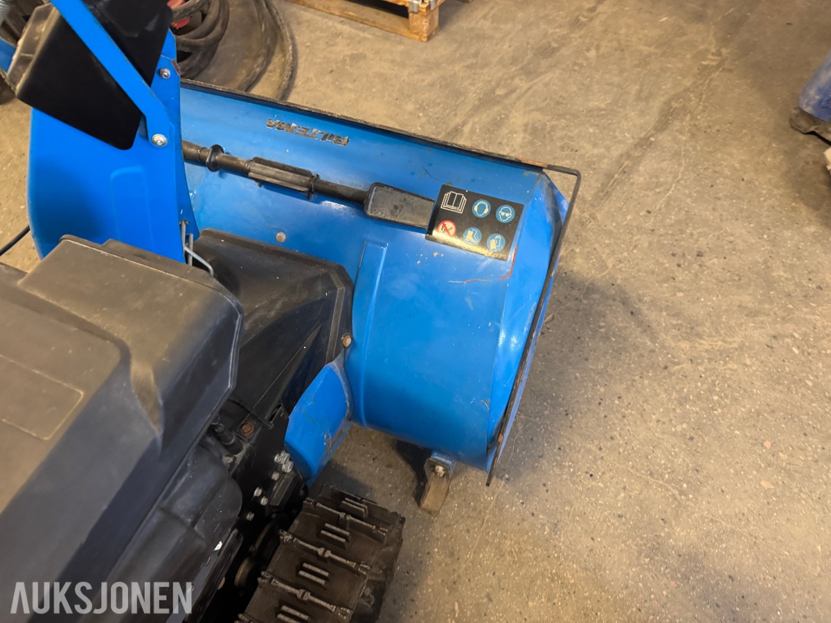 2020 Biltema HST 8613 hydrostatisk snøfreser med beltedrift