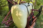 Hardi NK600 åkersprøyte med 600 liters tank