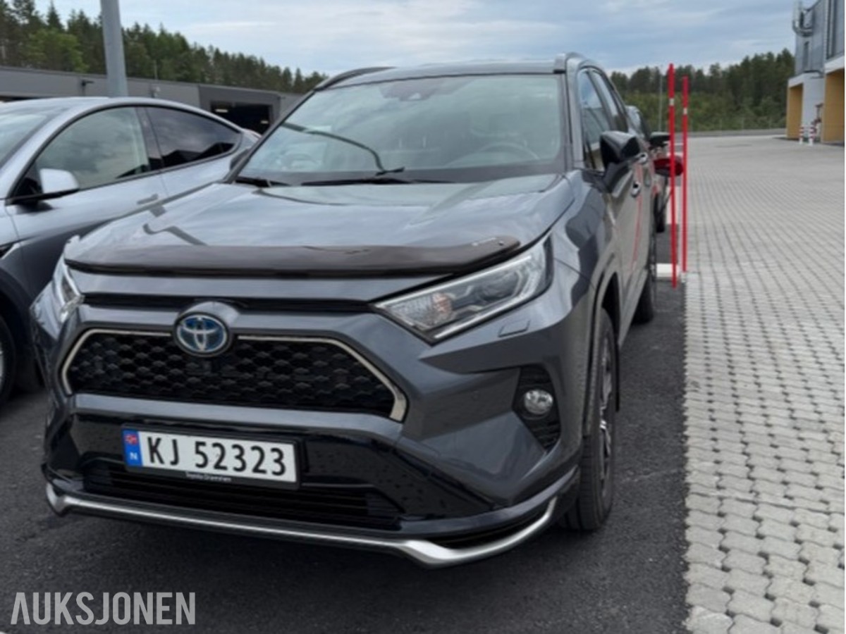2021 Toyota RAV4 PHEV AWD-i Executive Bi-Tone Adaptiv cruisekontroll, Ryggekamera