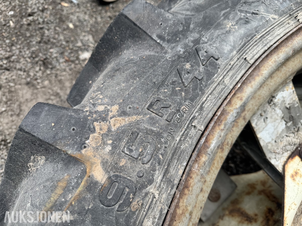 2 stk traktorhjul 9.5R44 - Soilsaver Radial