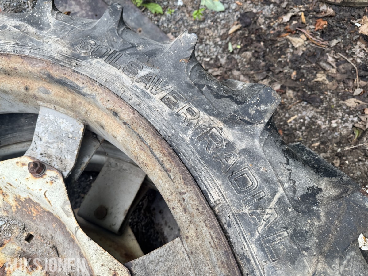 2 stk traktorhjul 9.5R44 - Soilsaver Radial