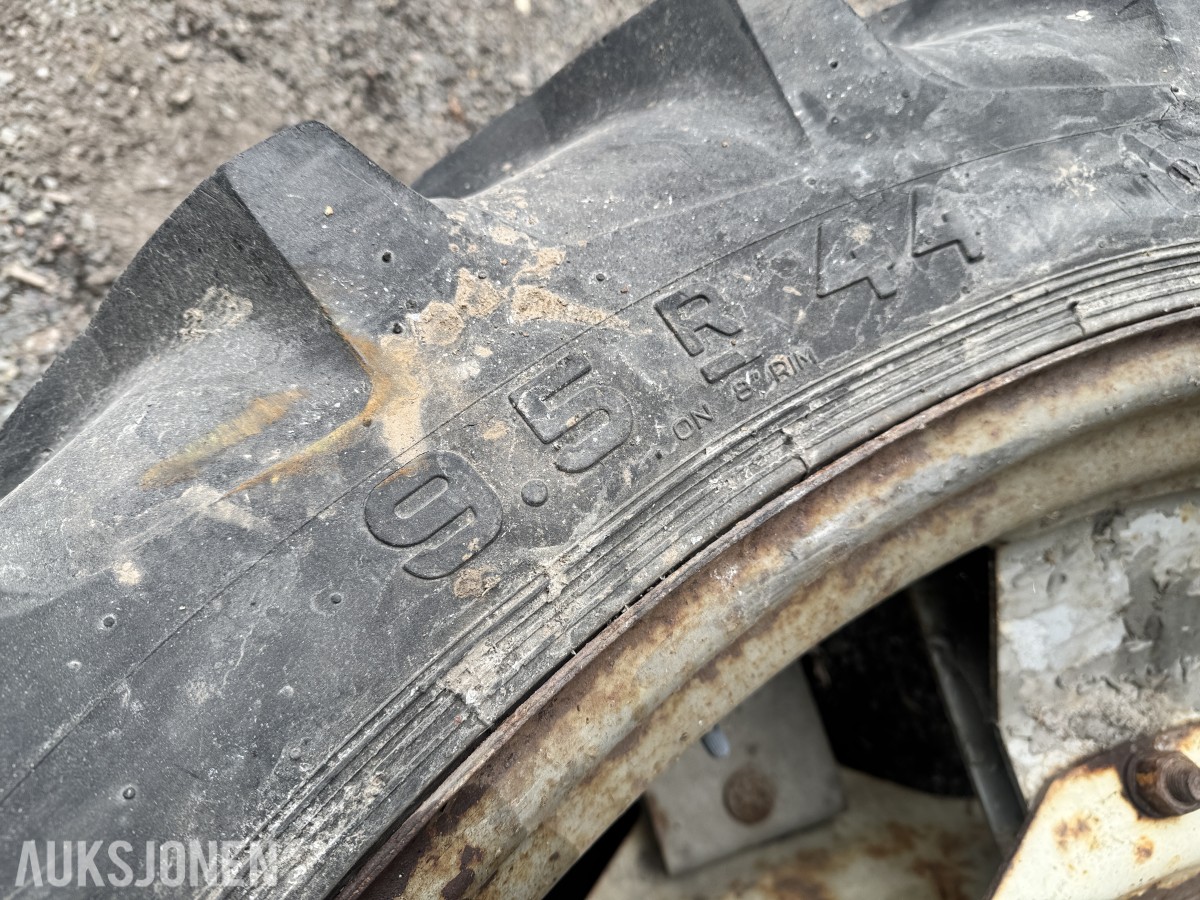 2 stk traktorhjul 9.5R44 - Soilsaver Radial