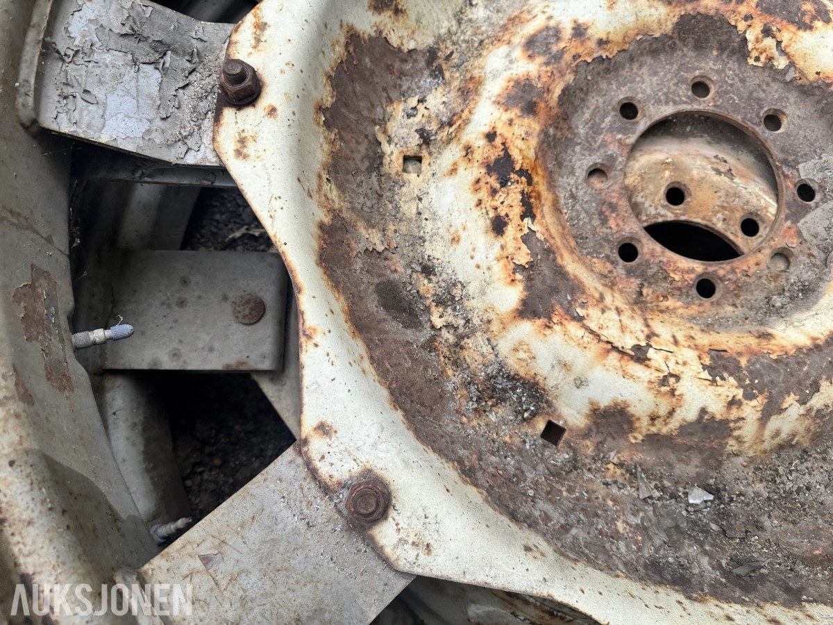 2 stk traktorhjul 9.5R44 - Soilsaver Radial