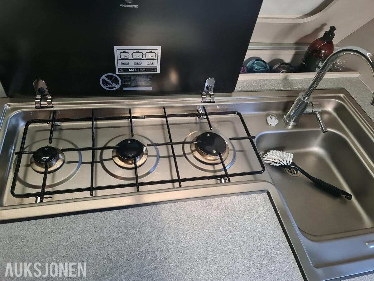 2022 Adria Adora 613 HT Campingvogn Alde, Markise, Sykkelstativ