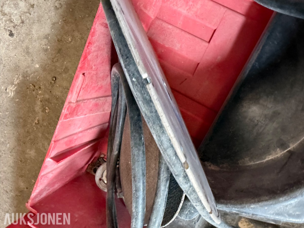 Hilti Vinkelsliper og Betongborrmaskin