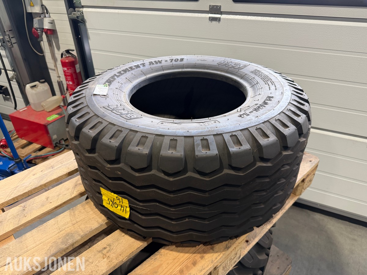 BKT Implement AW-705 14.0/65-16 – 14PR Tubeless redskapsdekk