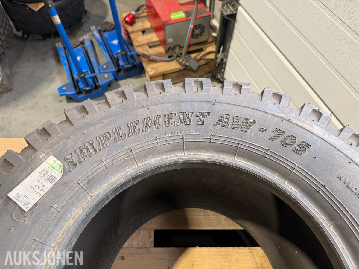 BKT Implement AW-705 14.0/65-16 – 14PR Tubeless redskapsdekk