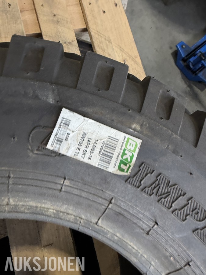 BKT Implement AW-705 14.0/65-16 – 14PR Tubeless redskapsdekk