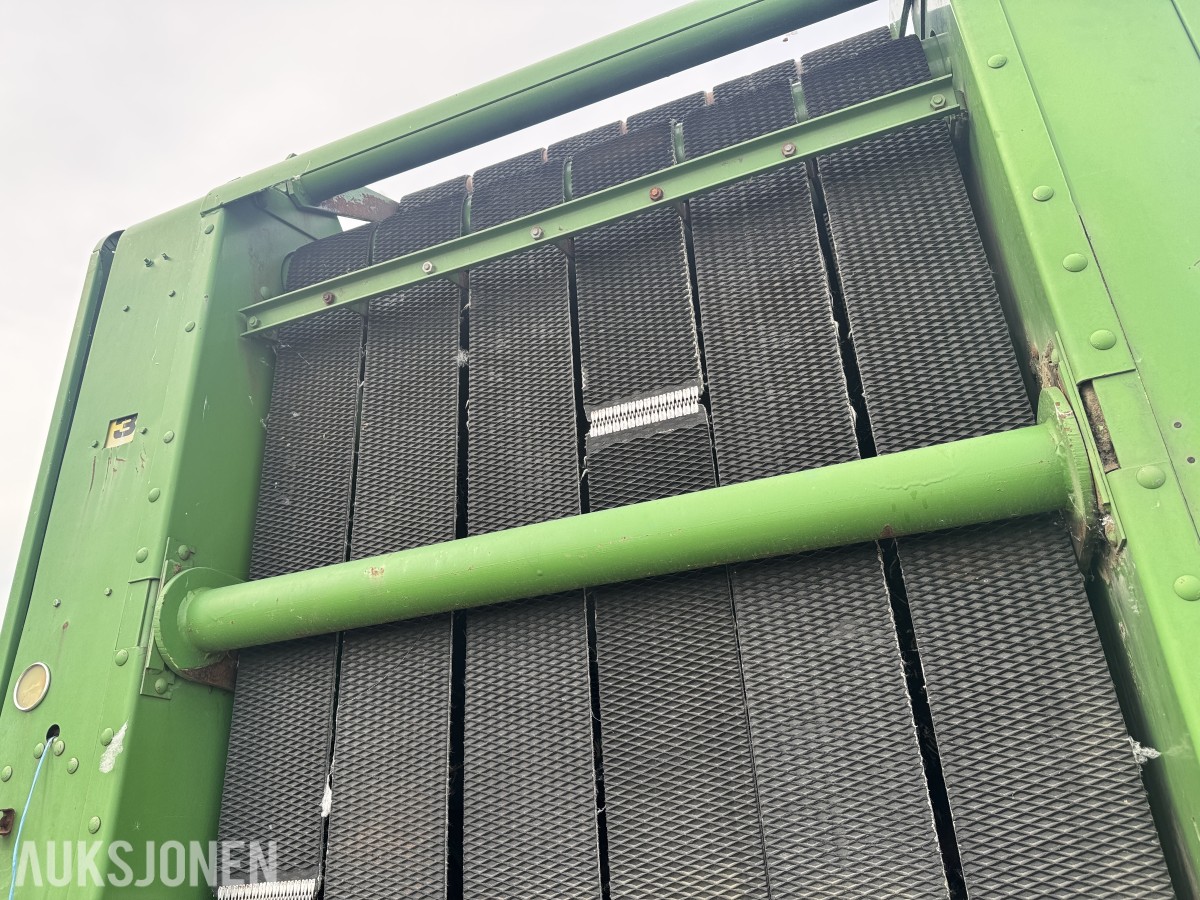 John Deere 550 rundballepresse