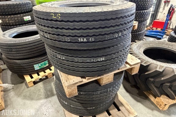 Kumho KRT03 285/70 R19.5 - 4 stk hengerdekk - lastindeks 150/148J - 18 PR - M+S