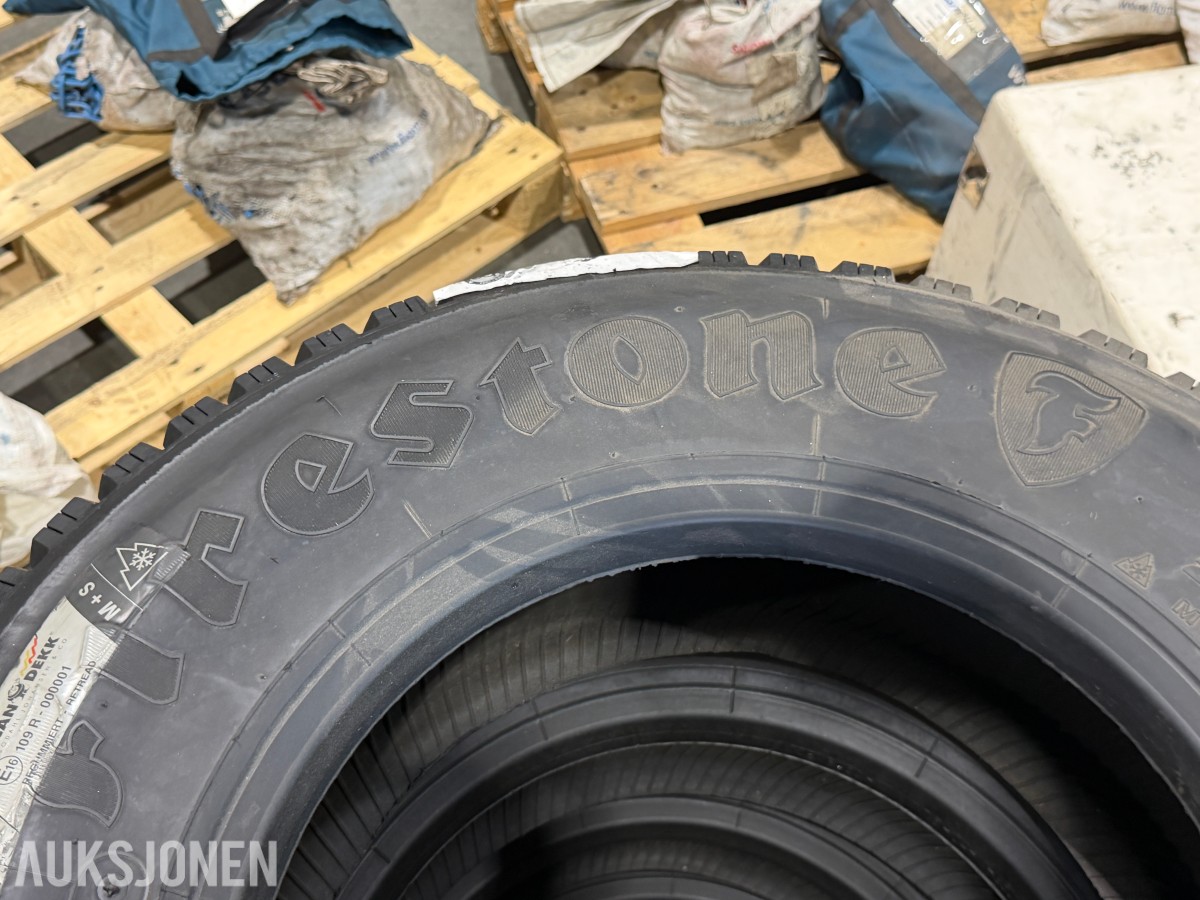 Scandekk K817 225/75R17.5 129/127M - 4 stk regummierte vinterdekk