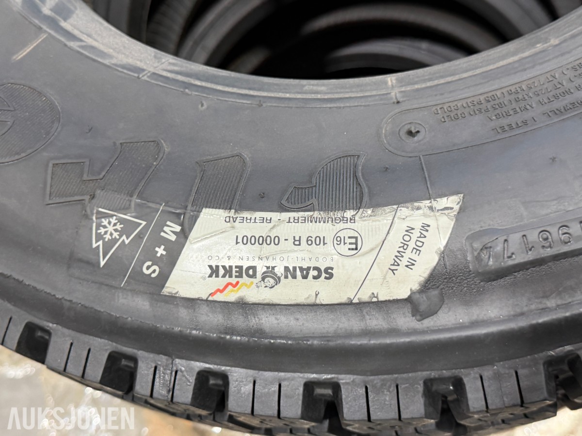 Scandekk K817 225/75R17.5 129/127M - 4 stk regummierte vinterdekk