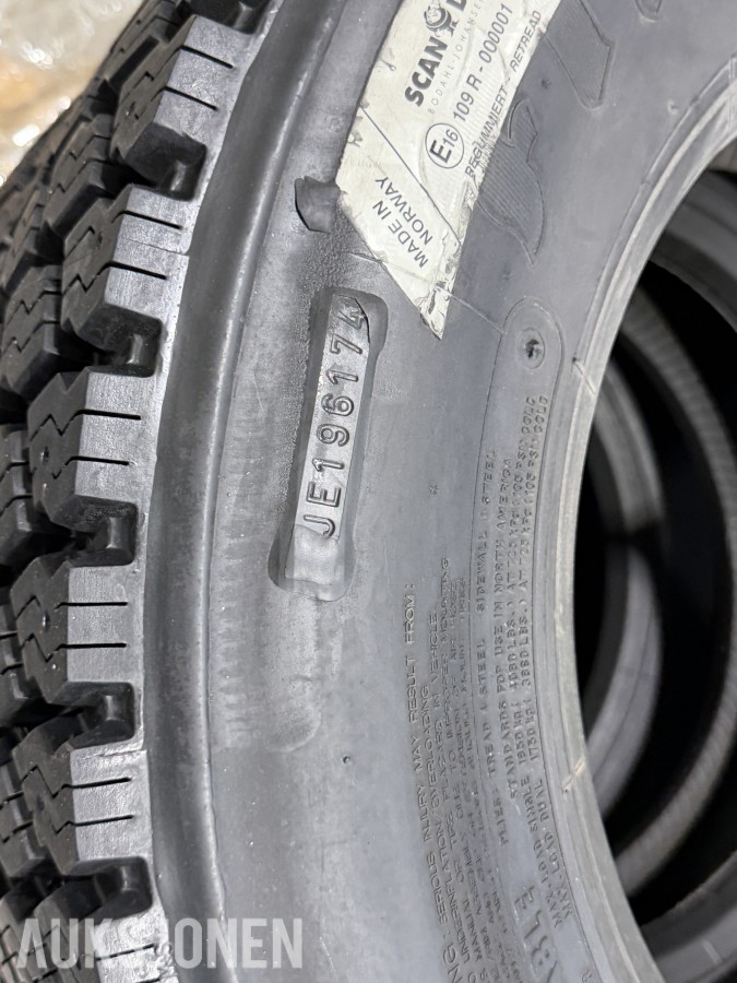 Scandekk K817 225/75R17.5 129/127M - 4 stk regummierte vinterdekk