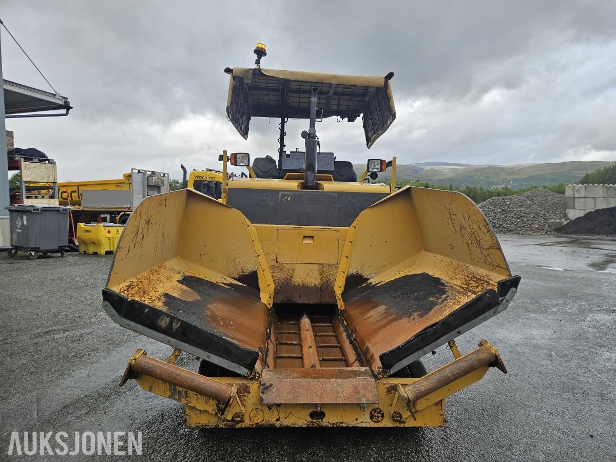 2011 Cat AP-300 asfaltutlegger/paver - 1440T