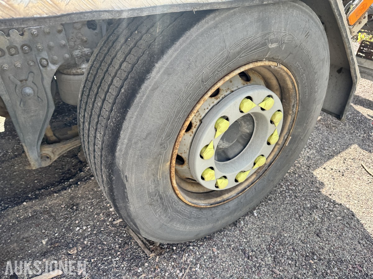 2017 Volvo FMX 540 8X4 - 163 133km