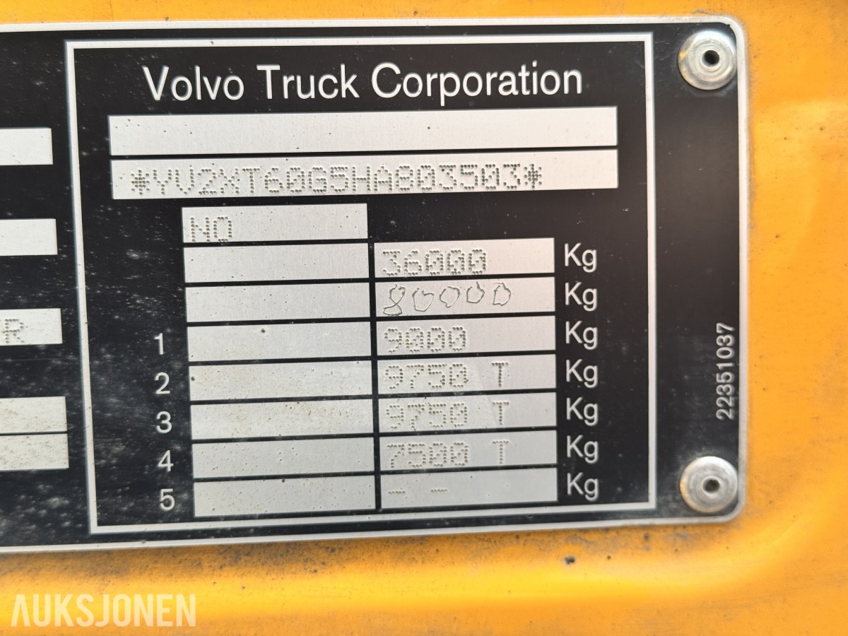 2017 Volvo FMX 540 8X4 - 163 133km