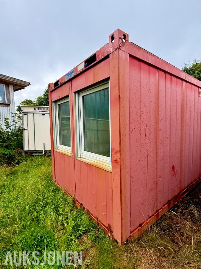 2009 Containex Brakke container med wc/dusj/minikjøkken