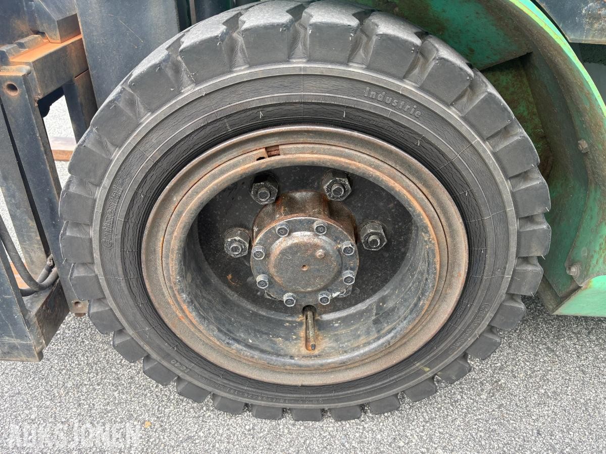 2007 Mitsubishi FD30N Gaffel truck 3055 timer
