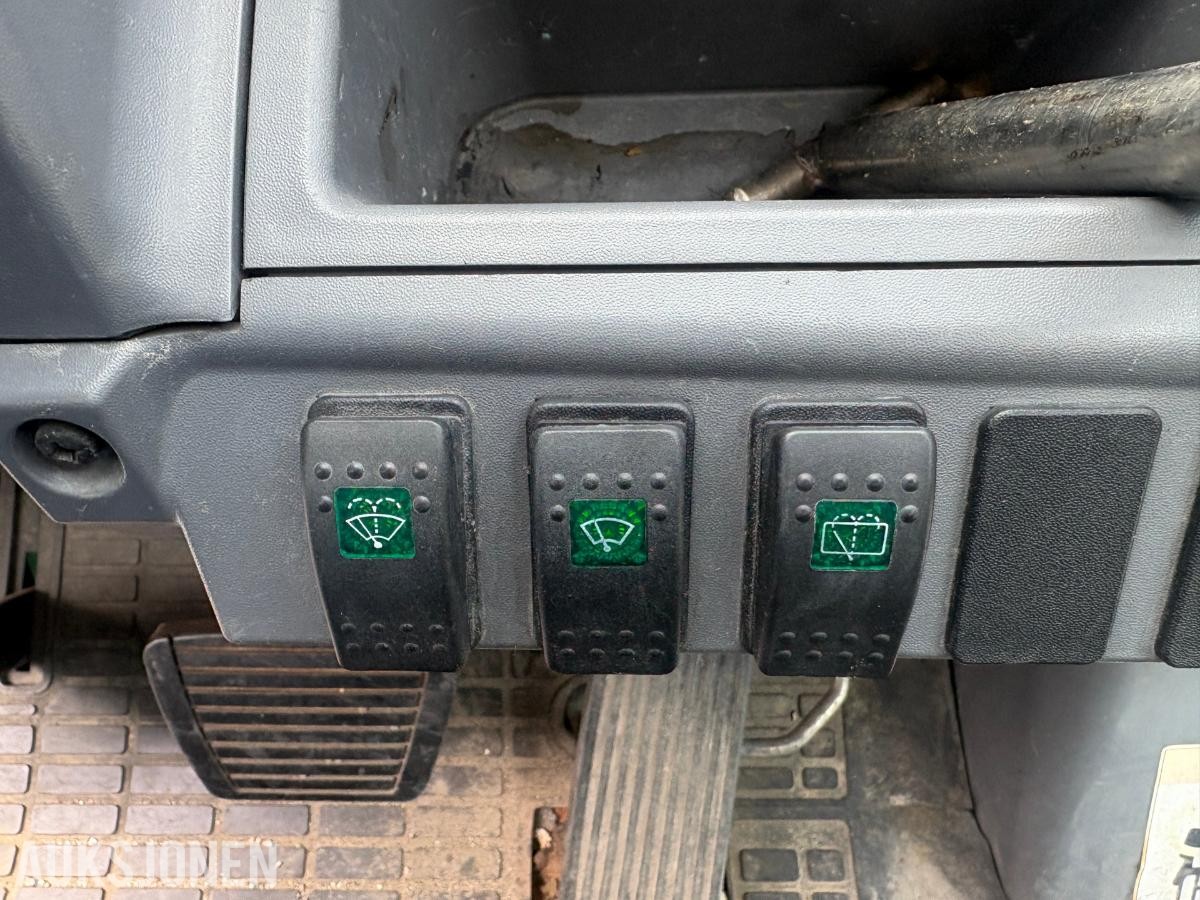 2007 Mitsubishi FD30N Gaffel truck 3055 timer