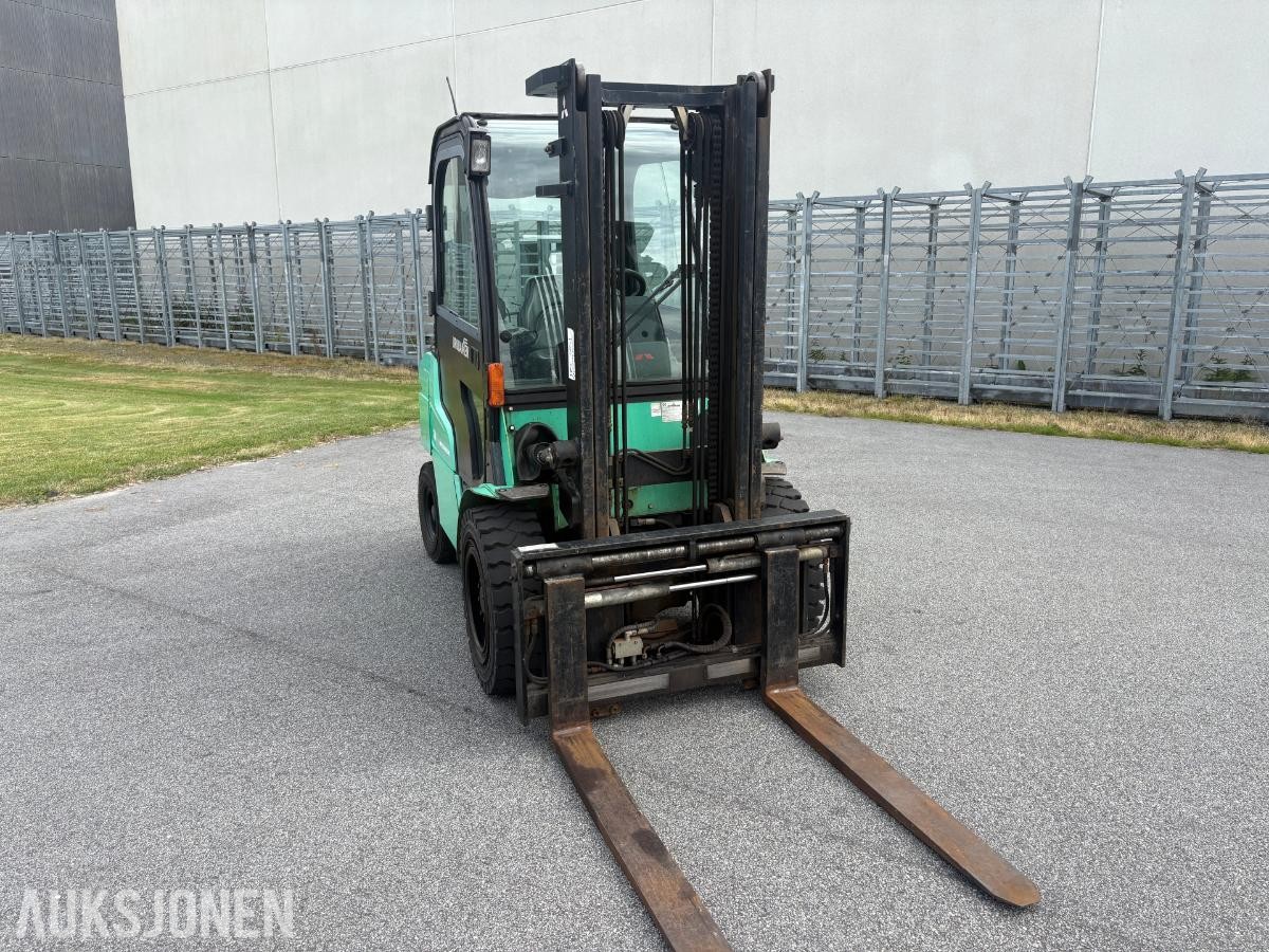 2007 Mitsubishi FD30N Gaffel truck 3055 timer