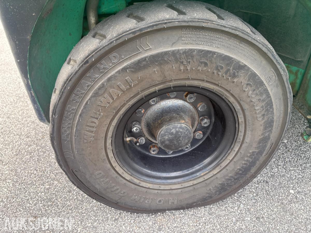 2007 Mitsubishi FD30N Gaffel truck 3055 timer