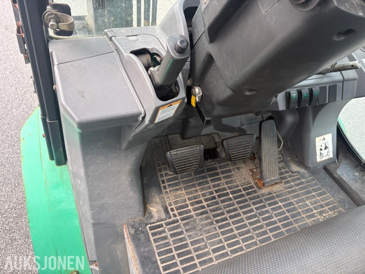 2007 Mitsubishi FD30N Gaffel truck 3055 timer