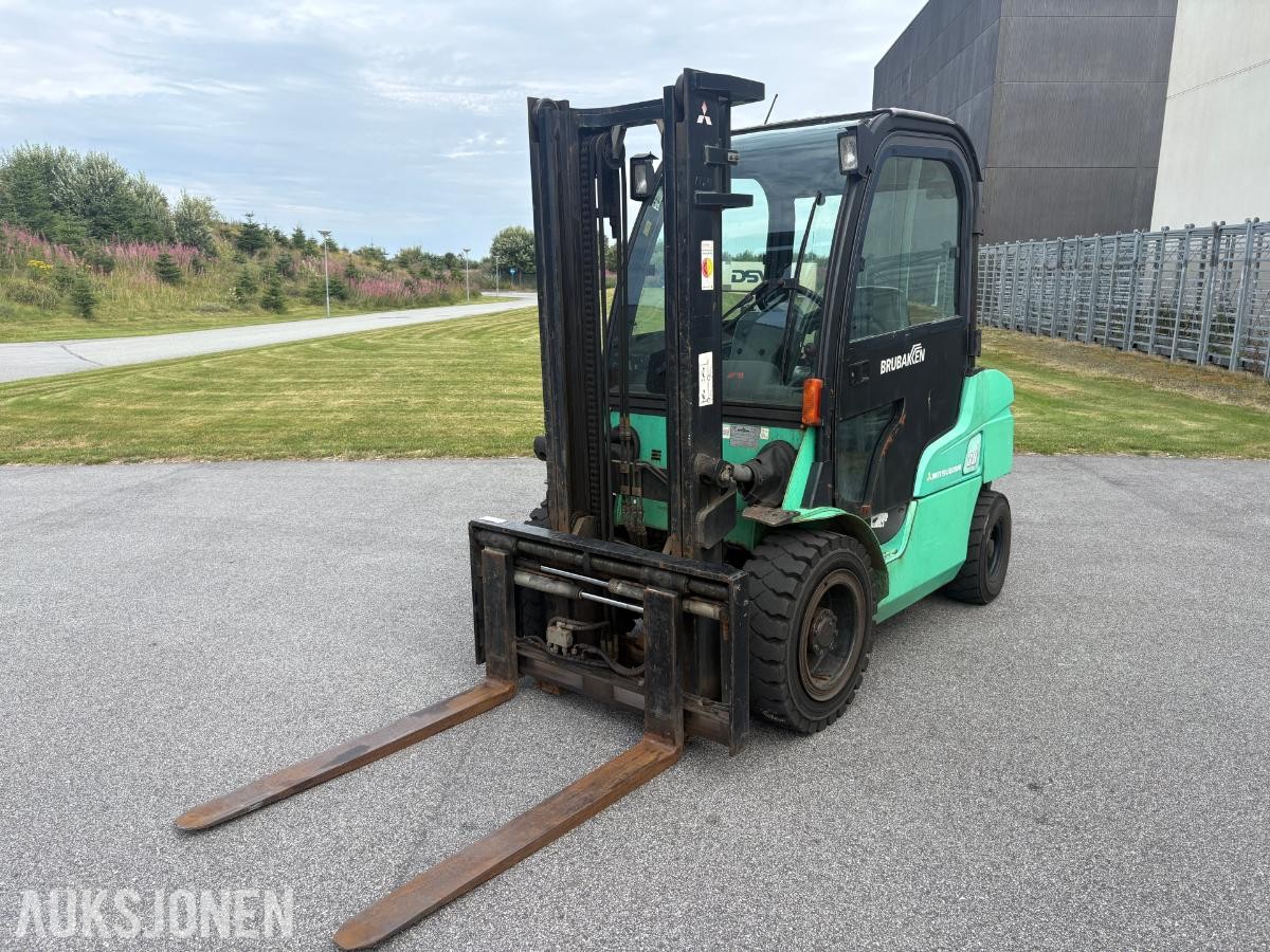 2007 Mitsubishi FD30N Gaffel truck 3055 timer