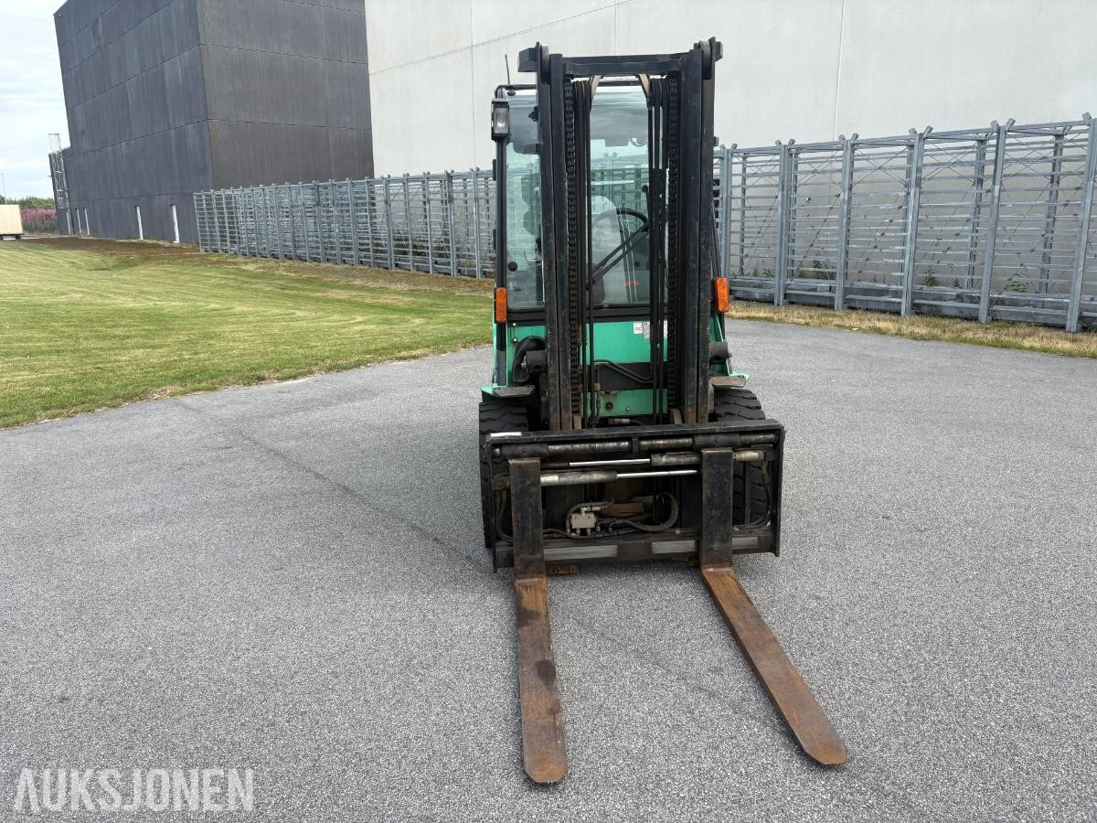 2007 Mitsubishi FD30N Gaffel truck 3055 timer
