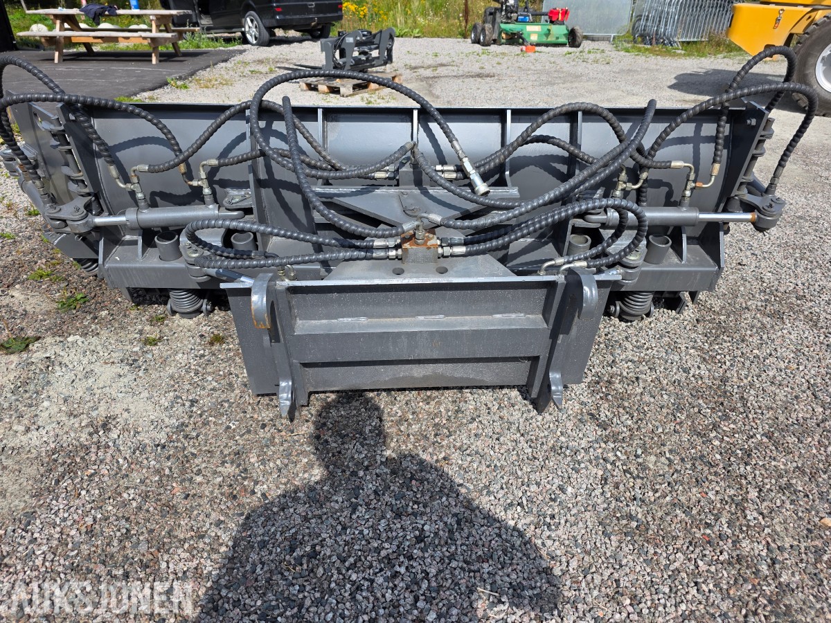 Klapp vinge skjær med hydraulisk