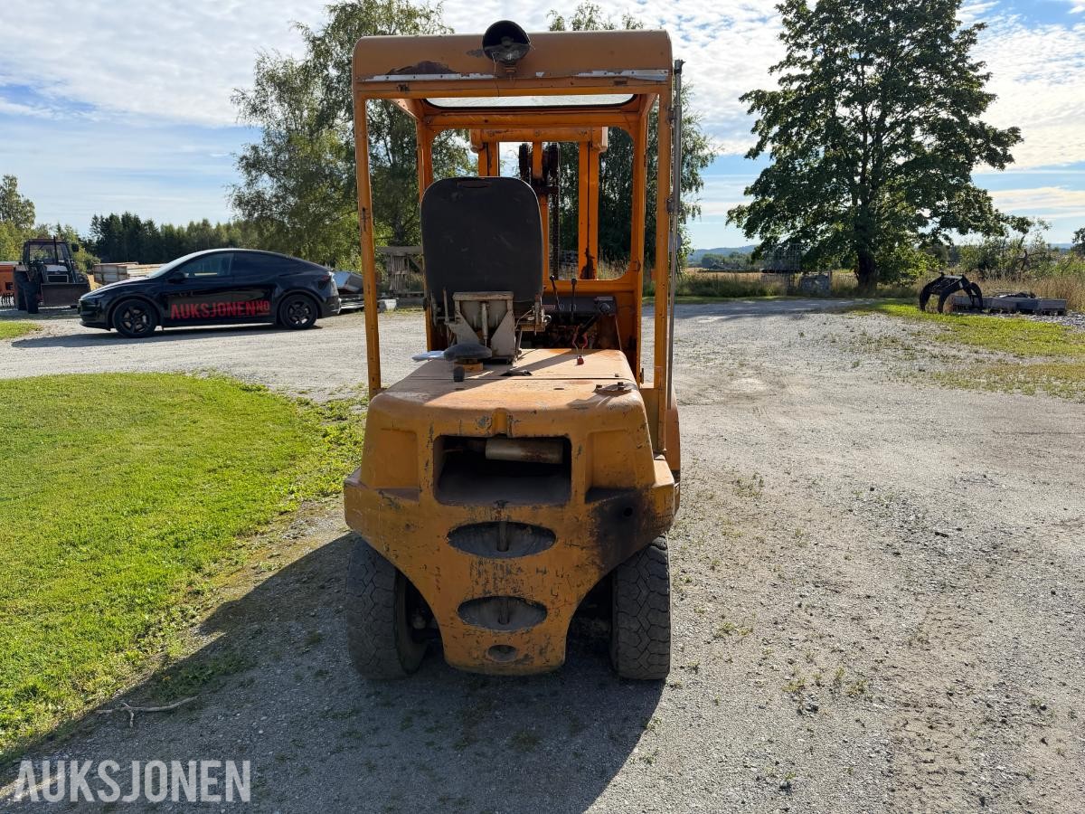 OM DIM 30 B gaffeltruck
