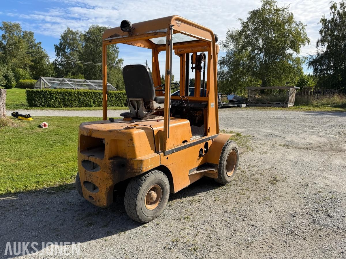 OM DIM 30 B gaffeltruck