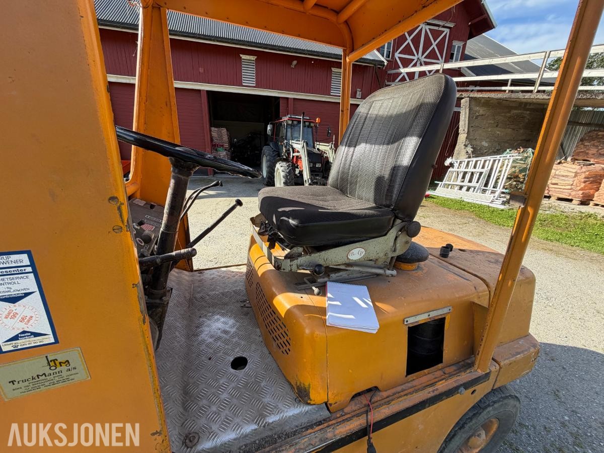 OM DIM 30 B gaffeltruck