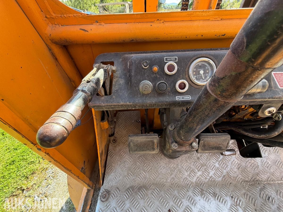 OM DIM 30 B gaffeltruck