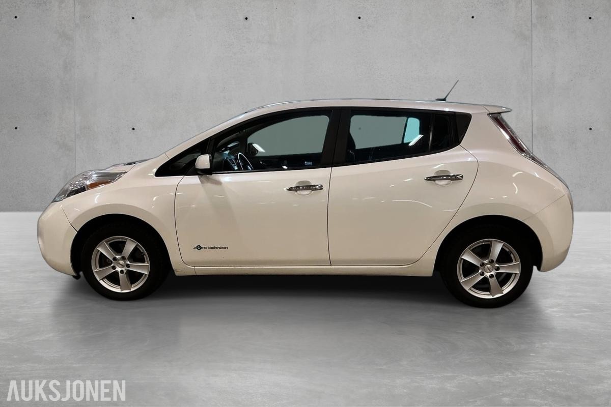 2015 Nissan LEAF | CC | R.Kam - BLUETOOTH - R.KAMERA ++, 111000k