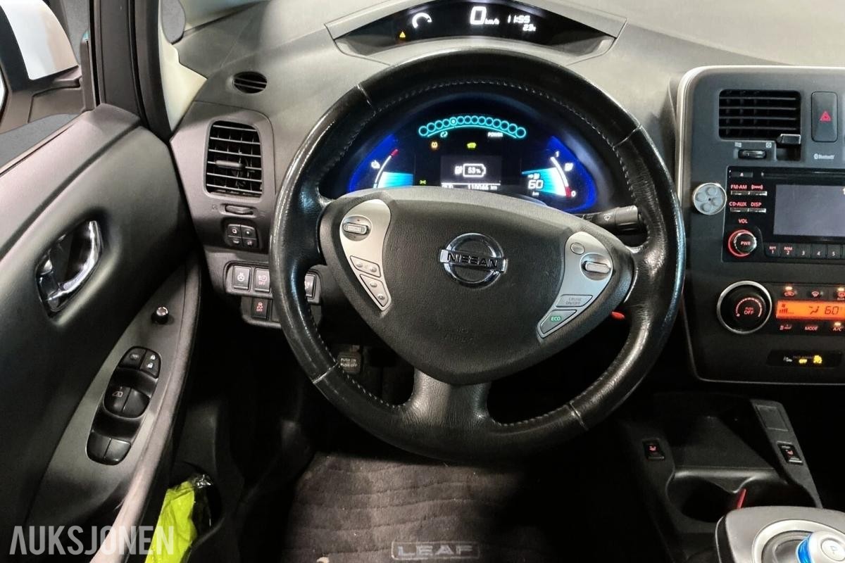 2015 Nissan LEAF | CC | R.Kam - BLUETOOTH - R.KAMERA ++, 111000k