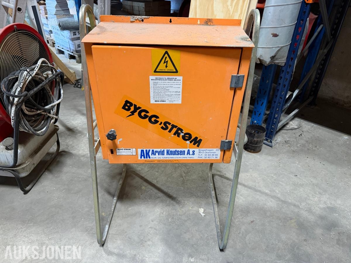 Bygg-strøm strømfordelerskap / 230V